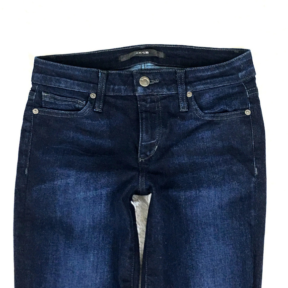 Joe's Jeans The Skinny in Trista Dark Midrise 26 - Picture 2 of 6
